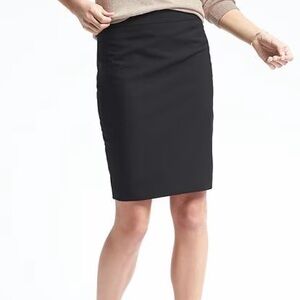 NWOT BR Black Pencil Skirt